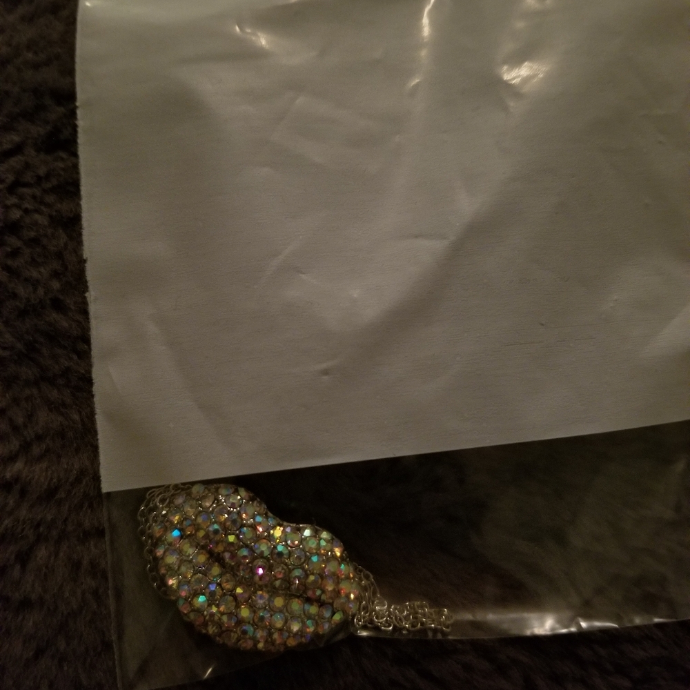 Necklace - Picture 3 of 3